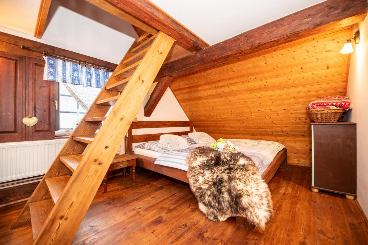 Apartmany Tollendorf Luzicke Hory Йиржетин-под-Едловоу Экстерьер фото