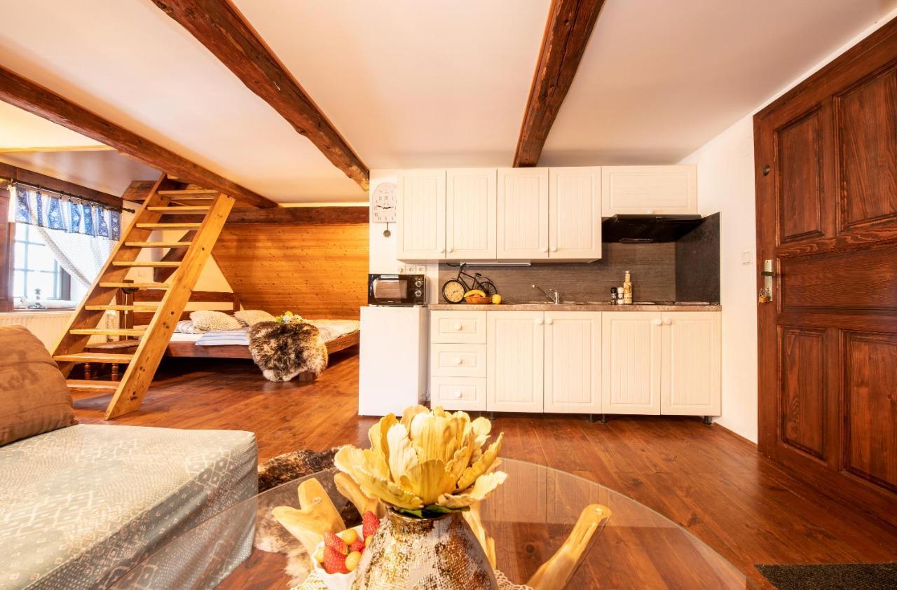 Apartmany Tollendorf Luzicke Hory Йиржетин-под-Едловоу Экстерьер фото